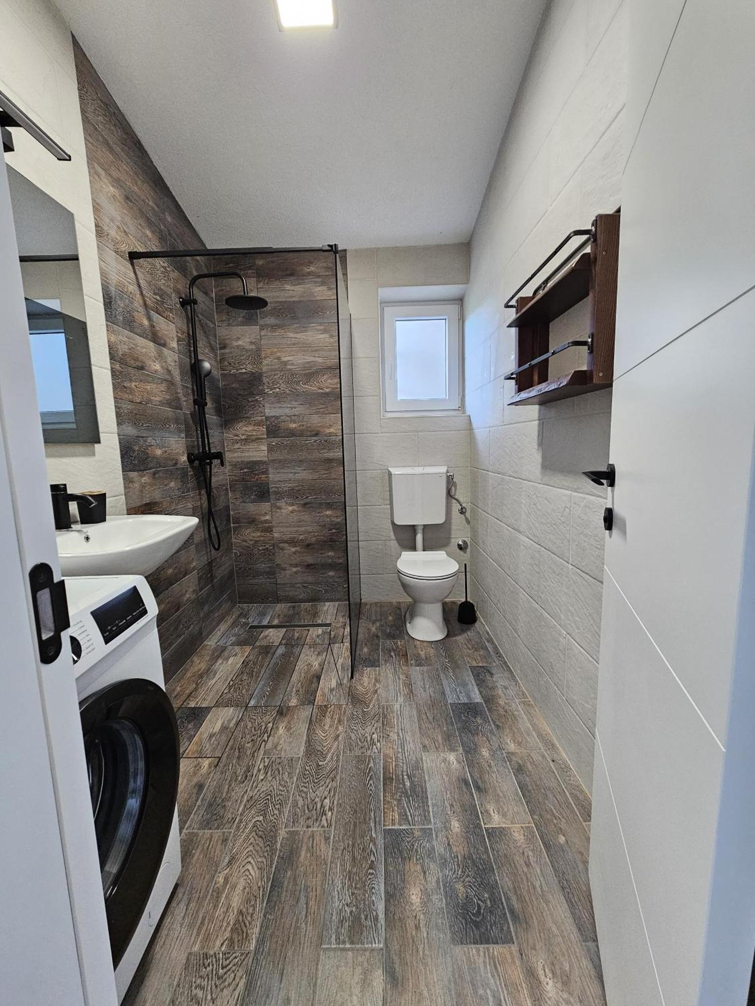 Apartmani 1 Pinezici Kültér fotó